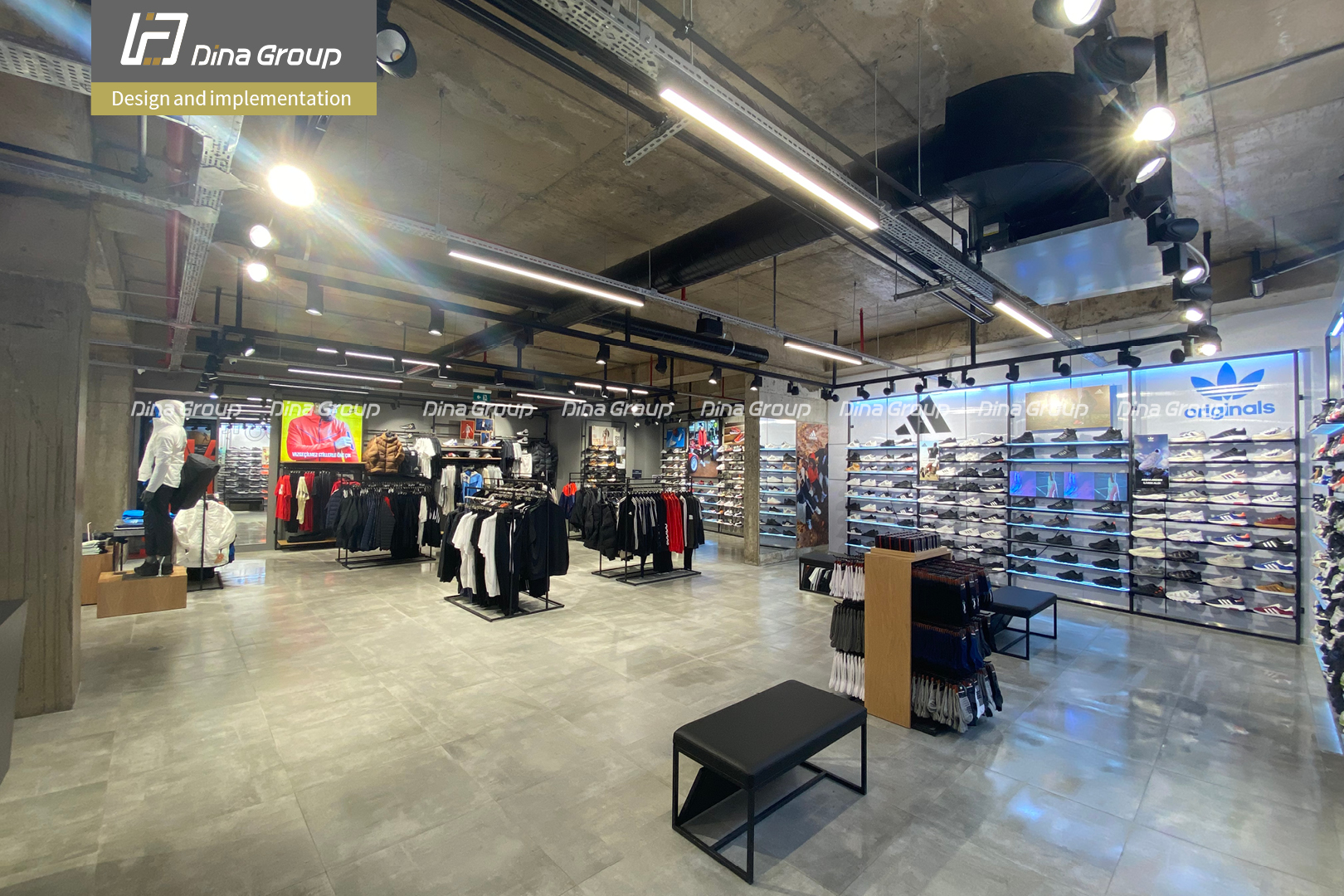تنفيذ متجر أزياء – تركيب الإضاءة